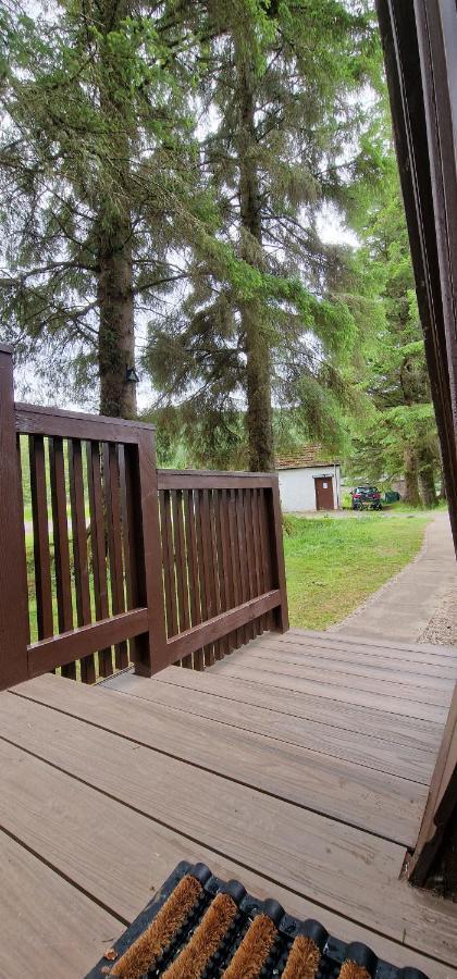 Bonnie Lodge-Lochside Location With Hot Tub Invergarry Eksteriør bilde
